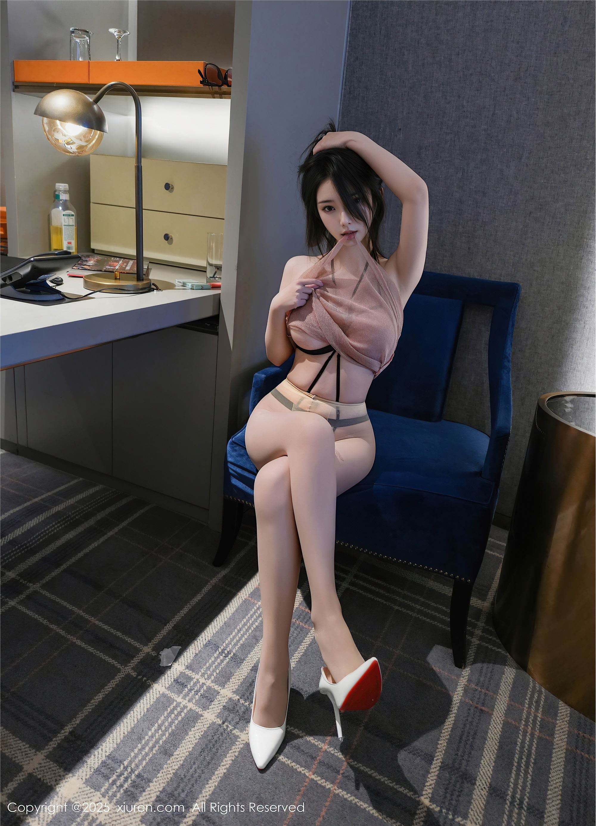 Xiuren秀人网 2025.09.12 NO.10758 烧烧小桃